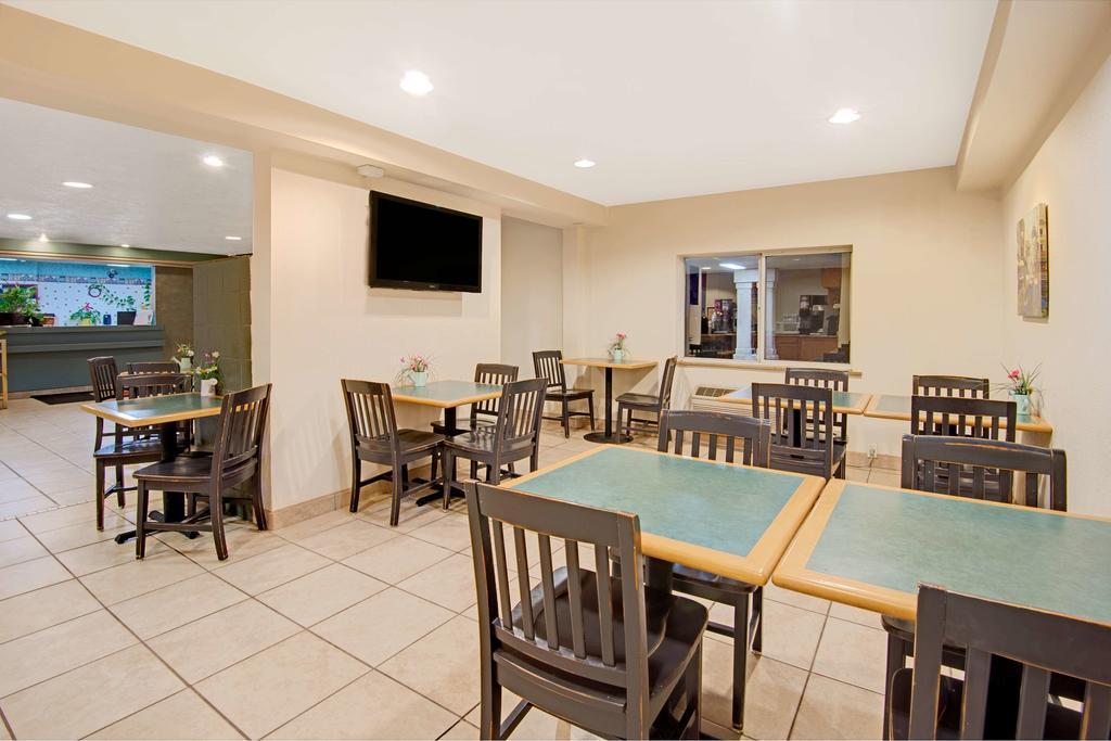 Quality East I-40 Juan Tabo Exit Locanda 2*